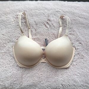 Victoria’s Secret Padded Push Up Bra